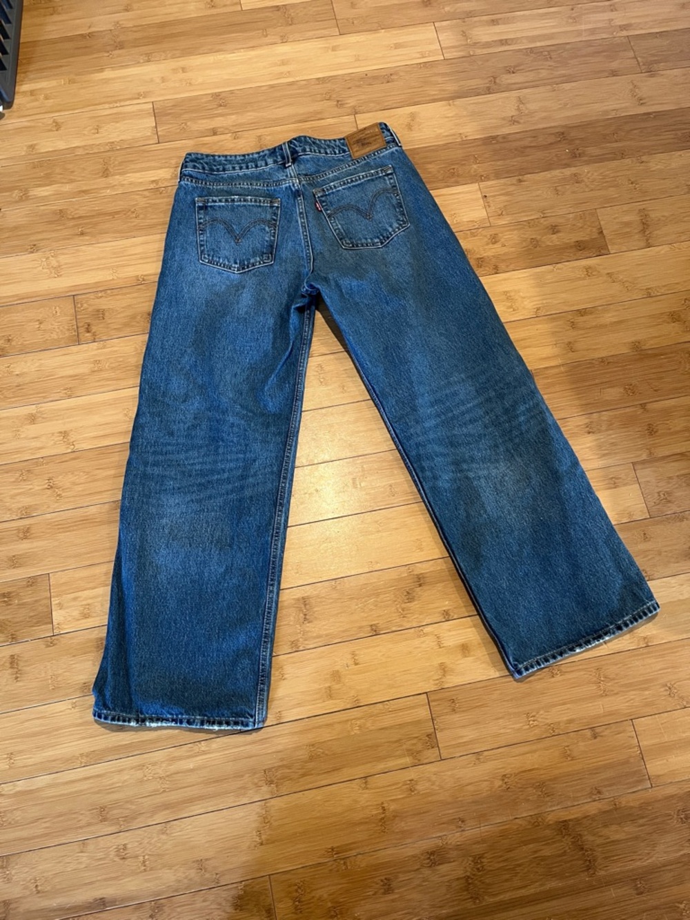 Levi low loose Jeans - Picture 8 of 8